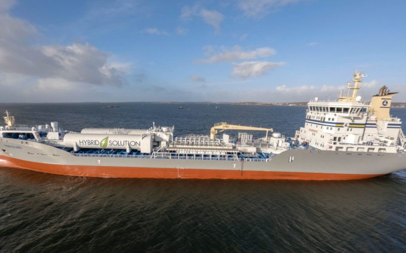 New tanker emits zero emissions in port operations
