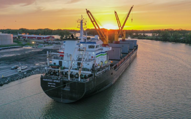 US grain shipments up 39 percent through Seaway