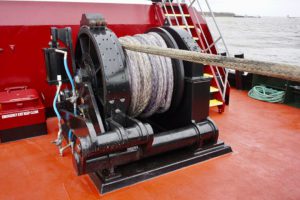 he Markey DEPC-48 winch on Andrew Moran is loaded with 525 feet of Cortland Plasma rope.
