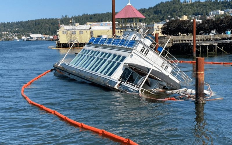 Historic ferry sinks at its berth on Columbia River