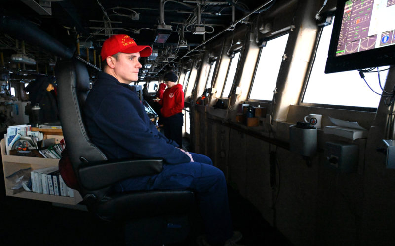 Coast Guard cutter Healy reaches North Pole