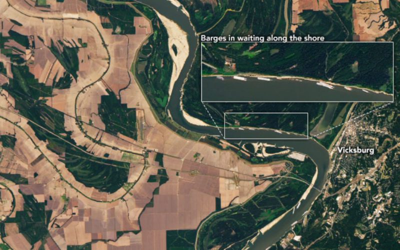 erial images show numerous tows pushed against the bank this fall during low water along the Mississippi River.