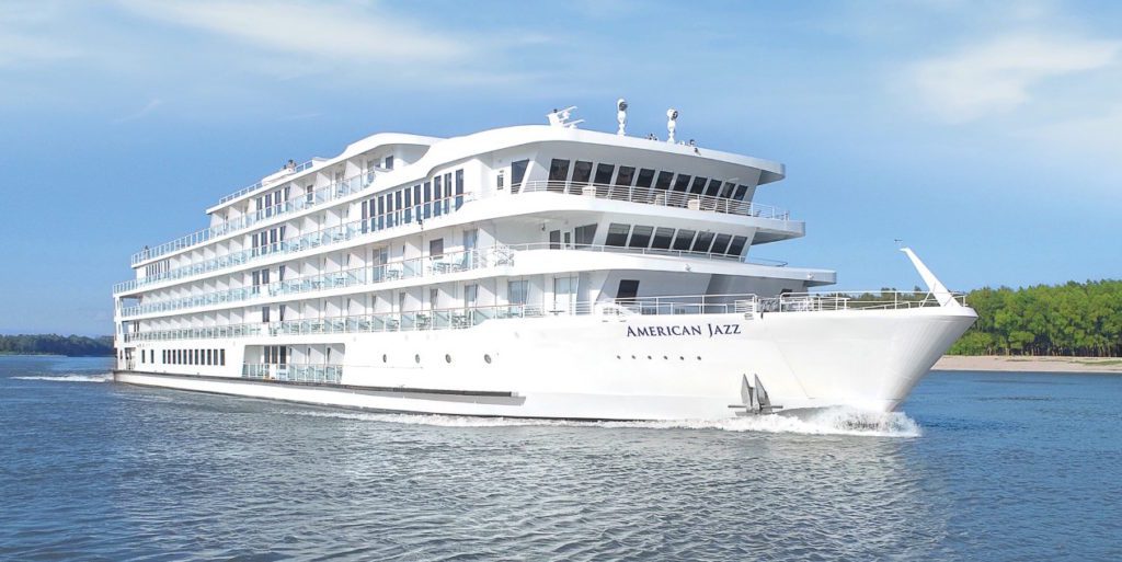 U.S.-built riverboat heading west for California cruises