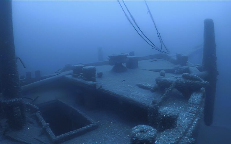 Researchers find lost ship intact on floor of Lake Huron
