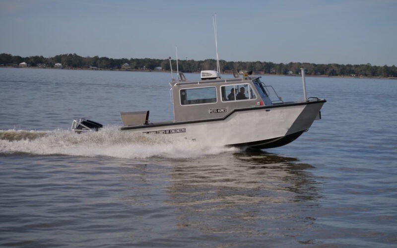 Silver Ships delivers survey boat for Tenn-Tom service