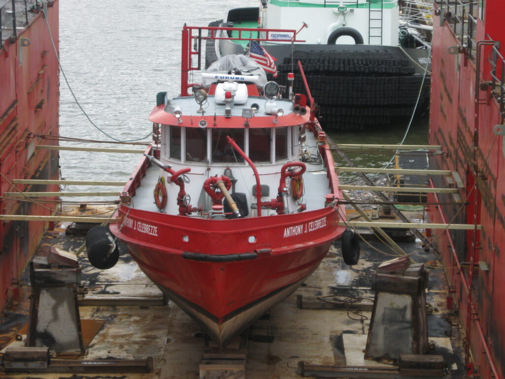 Great Lakes Towing acquires former Cleveland fireboat