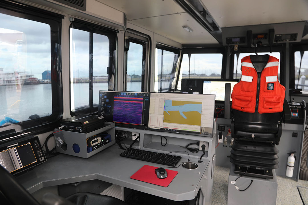 Tobin is equipped with a sophisticated Teledyne Marine EchoTrac E-20 survey system.