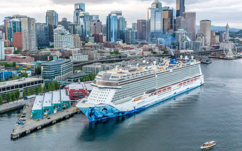 Record number of cruise ships plug in at Port of Seattle