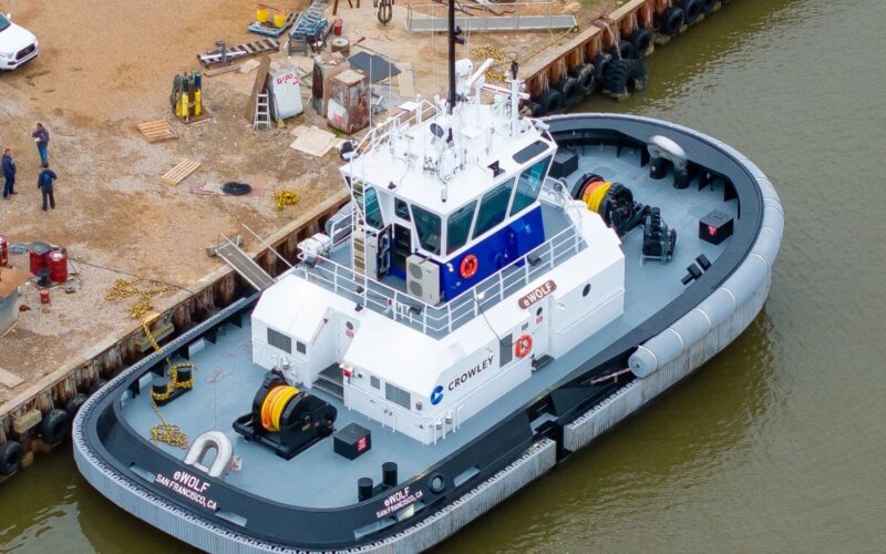 Crowley takes delivery of first fully electric tug in U.S.