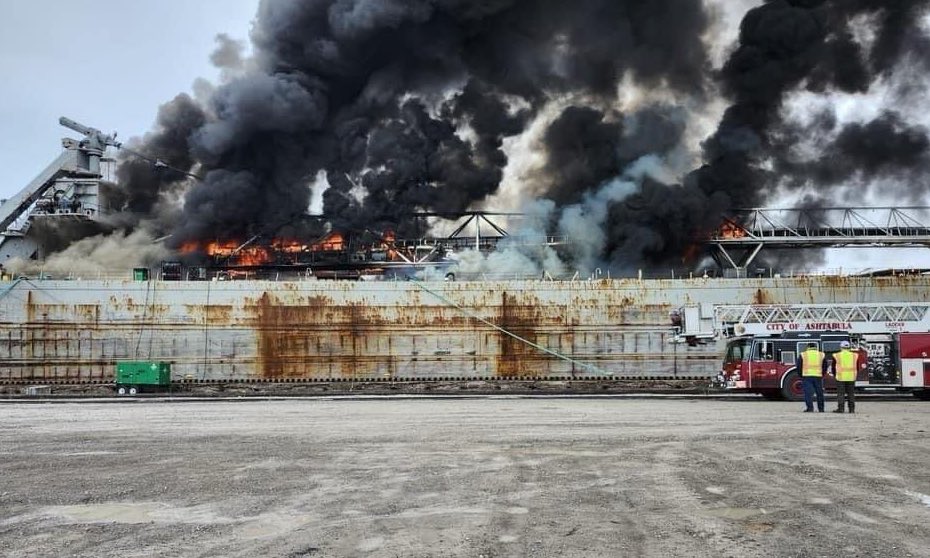 Great Lakes bulker suffers second fire in less than a year