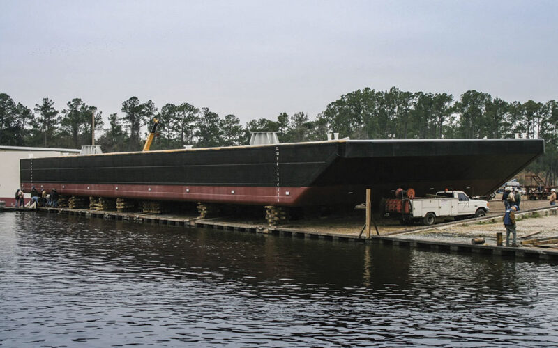 Seapath orders new barges