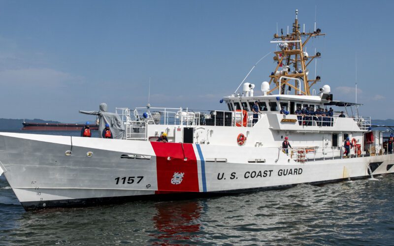 Coast Guard commissions second Oregon-based FRC – Professional Mariner