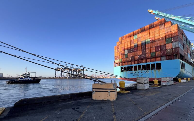 Crowley expands mooring services to LA, Long Beach