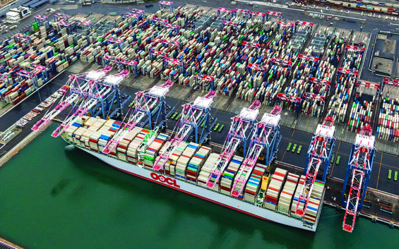 The Port of Long Beach has approved a $1 million incentive aimed at jump-starting commercial methanol bunkering operations as ports around the world expand infrastructure supporting lower-emissions marine fuels.