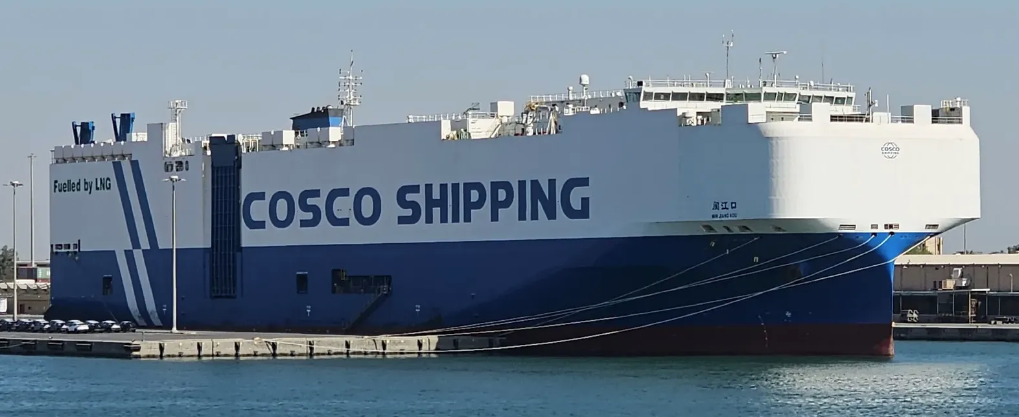 Coast Guard coordinates rescue of 22 from burning car carrier